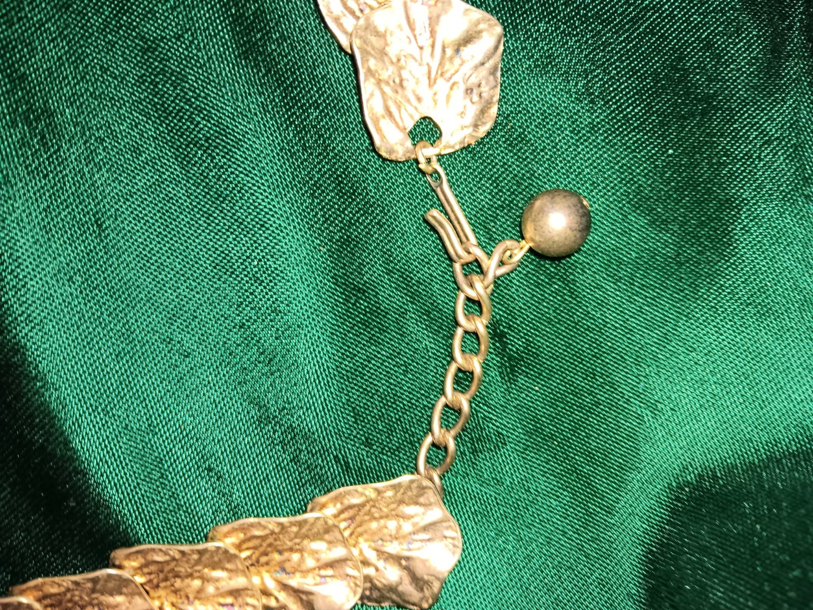 Vintage KJL Kenneth J Lane Brutalist Leaf Neclace - image 3