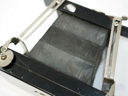Ensign Ensignette Compact Folding Camera - Picture 3 of 5