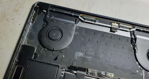 Damaged MacBook Pro 15 A1990 2018-2019 (No Logic Board) Space Grey Faulty (#1) - Bild 7 von 14