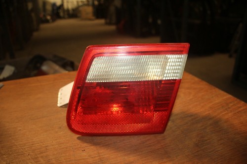 BMW 3ER (E46) 98- KOM. *RÜCKLICHT/HECKLEUCHTE*RECHTS 03/2004 INNEN CARAVAN