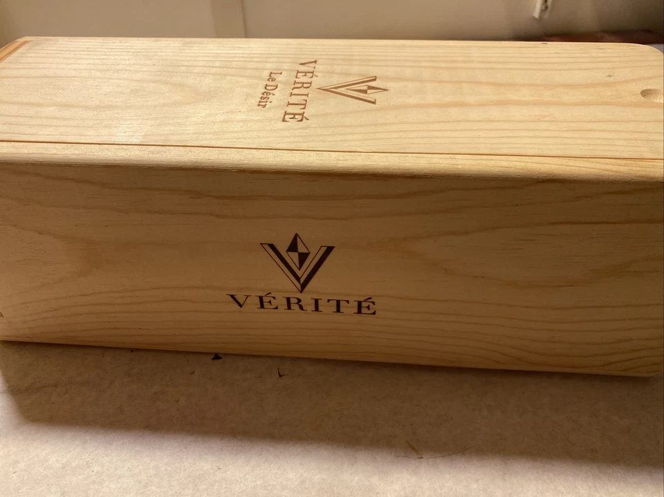 1 Caja Caja Madera Vino Raro Estuche VÉRITÉ LE DÉSIR NAPA CALIFORNIA De Colección 1/24 Foto 2 de 3