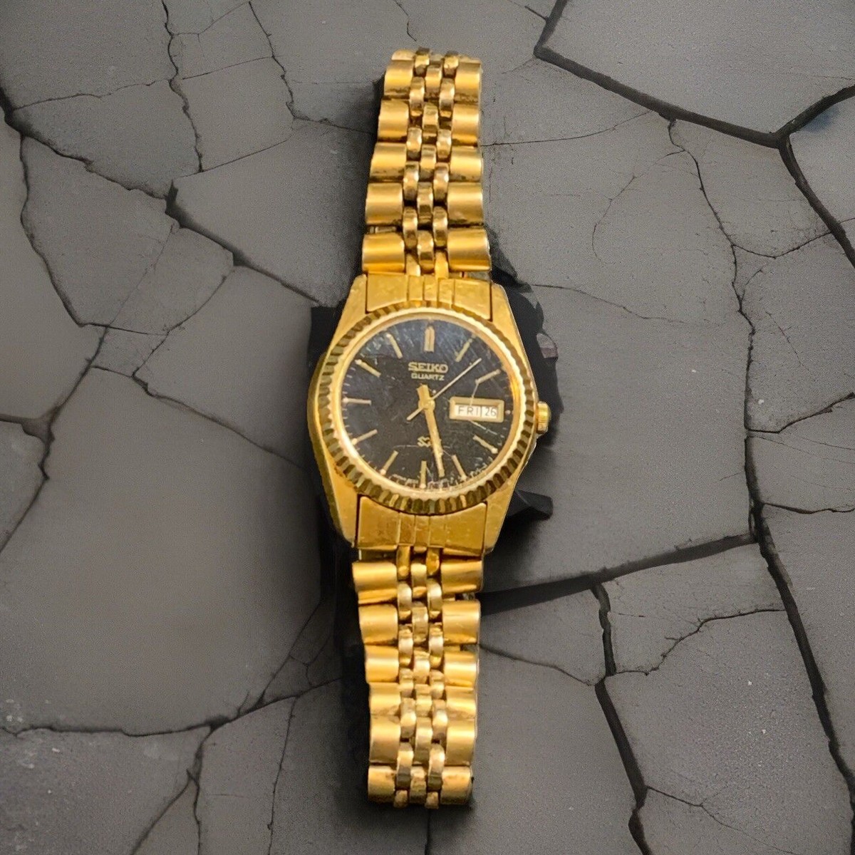 EUC Women’s Seiko Watch Seiko 1E20-5760 Vintage Women main image 2