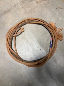 1 USED COWBOY ROPE LARIAT Nylon from Oklahoma Cattle Ranch Classic 30'