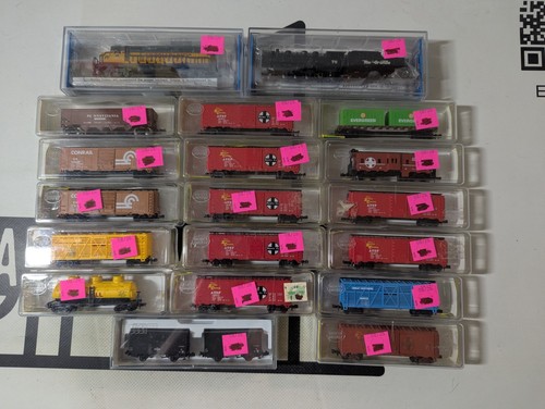 N Scale Train Lot 18pc Bachmann Steam Diesel Locos Model Power Freight Cars Case
