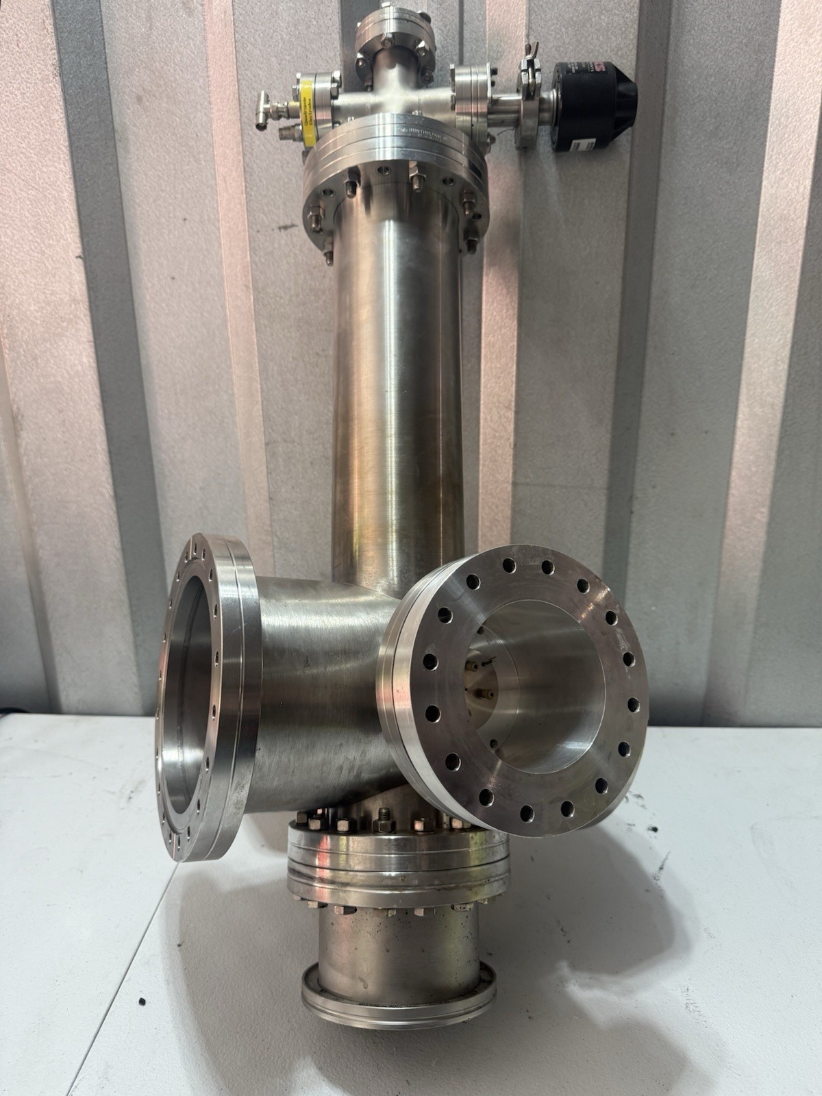 MDC HIGH VACUUM CHAMBER HEAVY STAINLESS STEEL