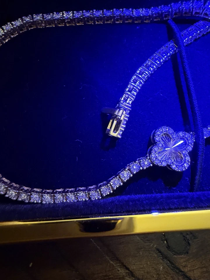 Cadena de tenis de diamantes personalizada de oro amarillo de 10 quilates de Marchello The Jeweler Foto 2 de 4