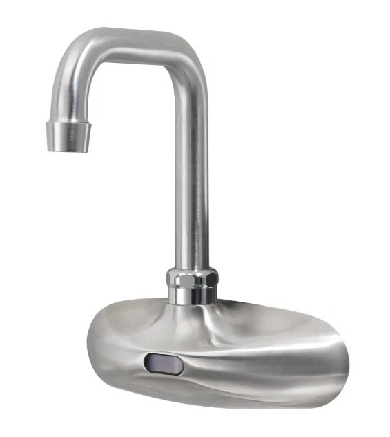 TNROTED Grifo Comercial Central De 8 Pulgadas Con Rociador, Grifo De Cocina Comercial De Montaje En Pared De 20 Pulgadas De Altura Con Boquilla Giratoria De 8 Pulgadas Para Fregadero De