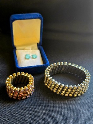 Vintage Mommy & Me Aurora Borealis Bracelet Set + FREE Teddy Bear Earrings!