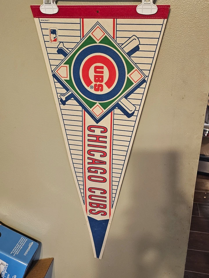 CHICAGO CUBS  FELT PENNANT 12X30 11/2/25 MLB BASEBALL - Image 2 of 2