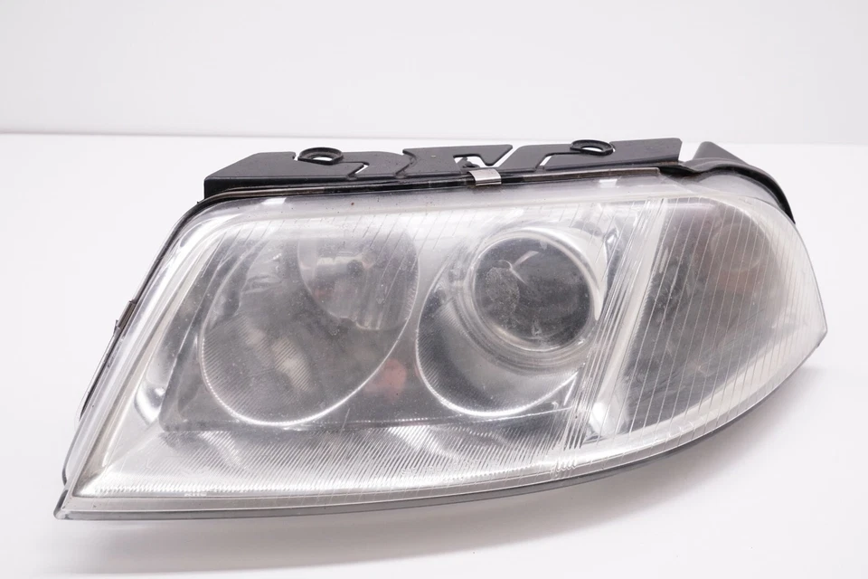 01-05 VW Passat B5.5 Faro delantero izquierdo Faro Faro Luz Repuesto Foto 2 de 4