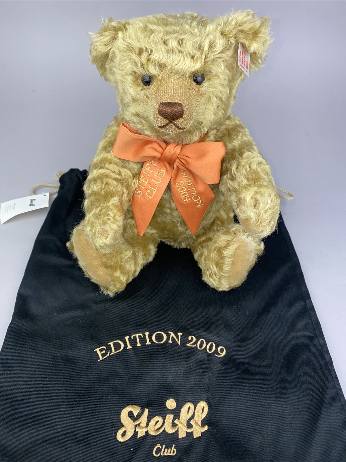 Steiff 2009 Club Bear - Ltd Edition Brass Mohair - 30cm - EAN:420979 - COA + Bag