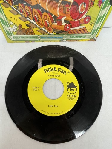 Very RARE Vintage Peter Pan Records Little Toot (The Train) 45 RPM Record - Picture 2 of 6