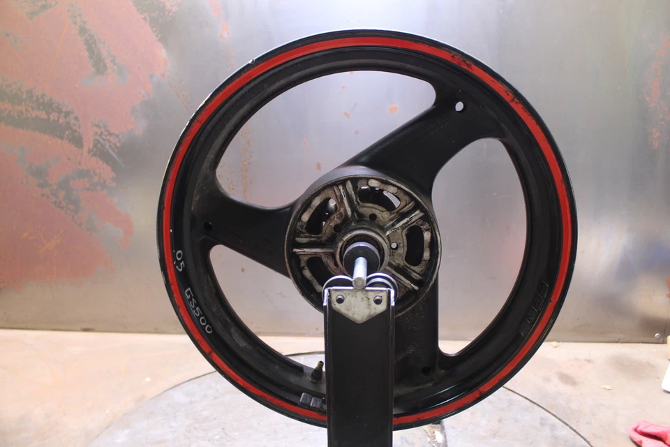 04 05 06 07 09 Suzuki Gs500f Gs500 Gs 500 Rear Wheel Rim Foto 2 de 4