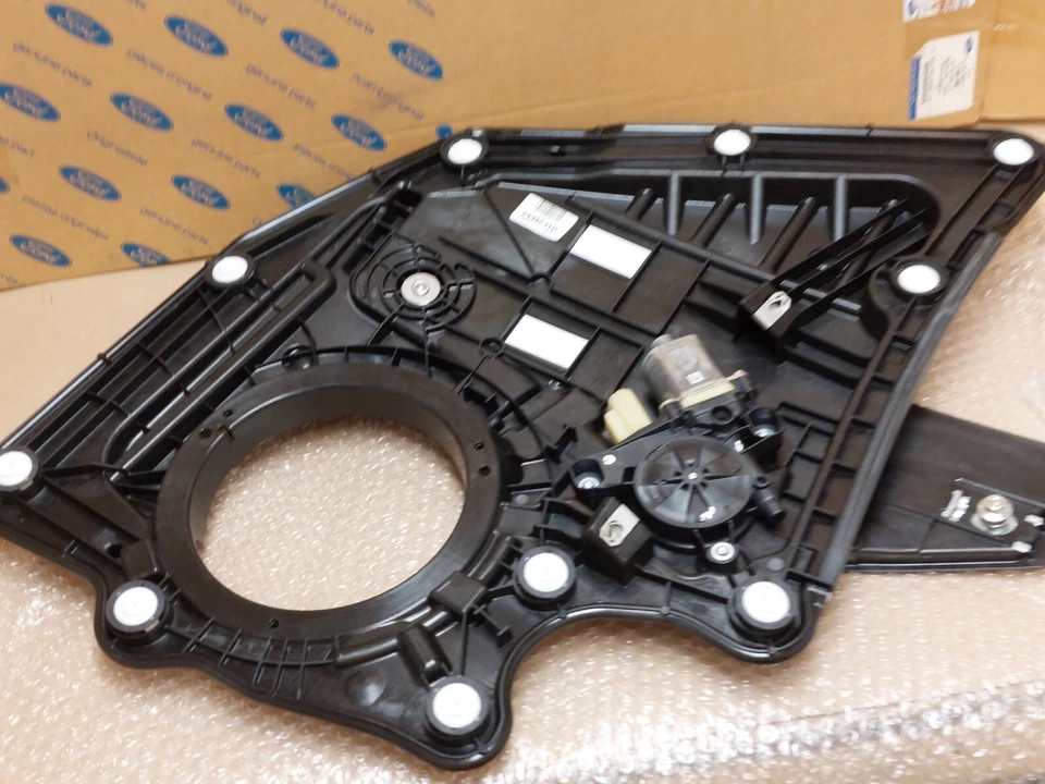Ford Kuga Mk3 Rear Left Door Window Regulator 2020-on 2549690 Genuine NEW - Image 2 of 4