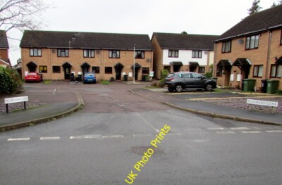 Foto 6x4 Pullmans Close, Hereford gesehen über Bryngwyn Close. c2016