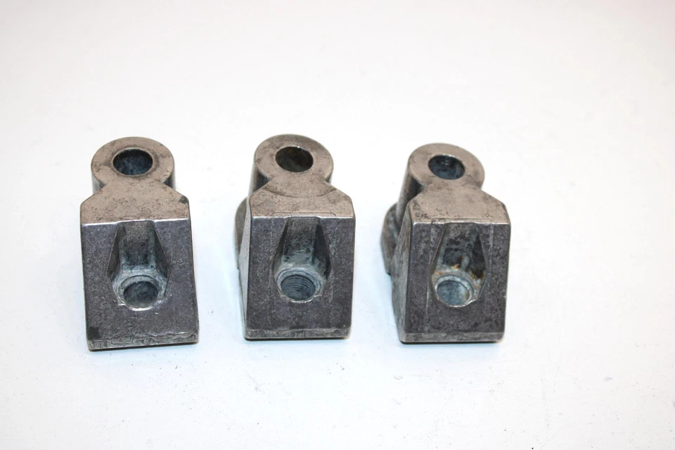 98 Polaris Xlt Sp Oem Idler Wheel SuspensionMount Bracket Set Of 3 5630399 Q5033 - Image 2 of 4
