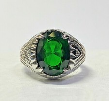Sterling Silver Oval Shape Green Stone Ring 925 Size 8