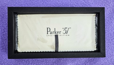 Parker 51  Fountain Pen Empire State Special Edition Medium Pt Blue New In Box