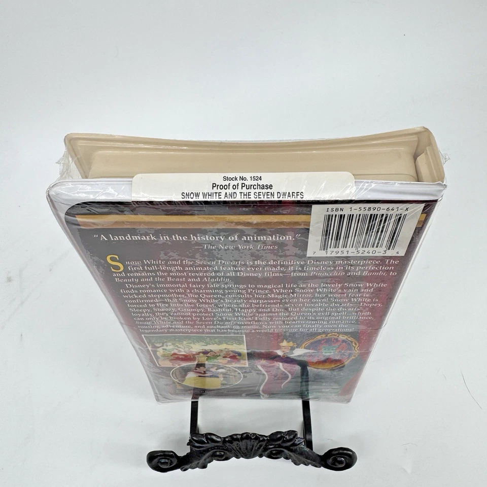 Walt Disney's Masterpiece SNOW WHITE and the Seven Dwarfts VHS SEALED Brand New - Image 3 of 4