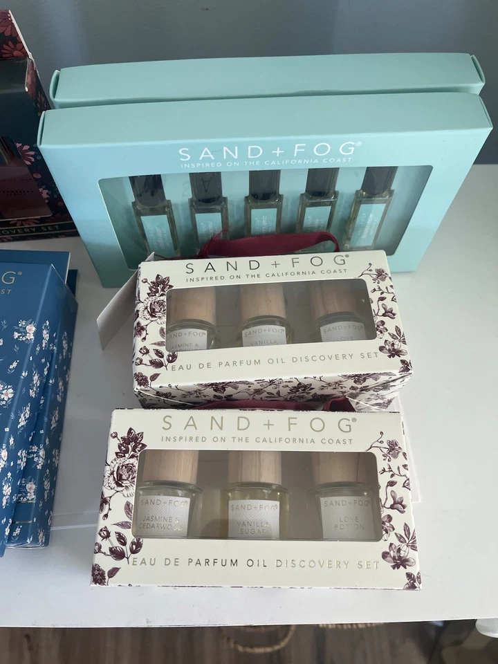 Sand And Fog Parfum Oil Discovery Sets: Parfum Oil Rolls :Price Is Each - Image 4 of 4
