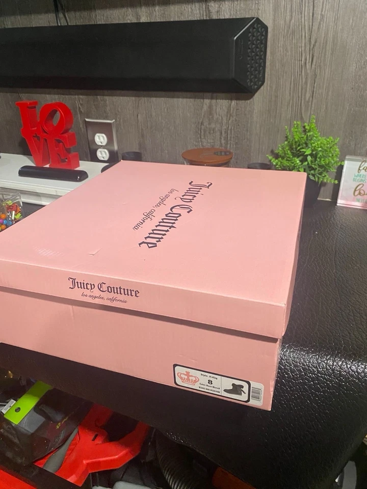 Juicy Couture Boots Womens Sz 8 Cold Weather Ankle Black Faux Suede Fur NEW - Image 3 of 4