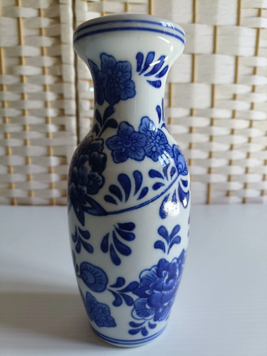 Vintage Chinese Porcelain Vase White With Blue Floral Print 8 Inch