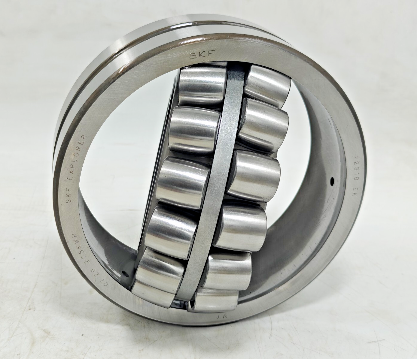 SKF 22318 EK Tapered Bore Spherical Roller Bearing 90x190x64mm