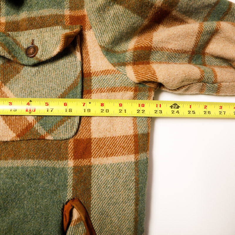 VINTAGE Woolrich Wool Brown/Green Multi Flannel Sherpa Lined VINTAGE Woolrich Wool Brown/Green Multi Flannel Sherpa Lined