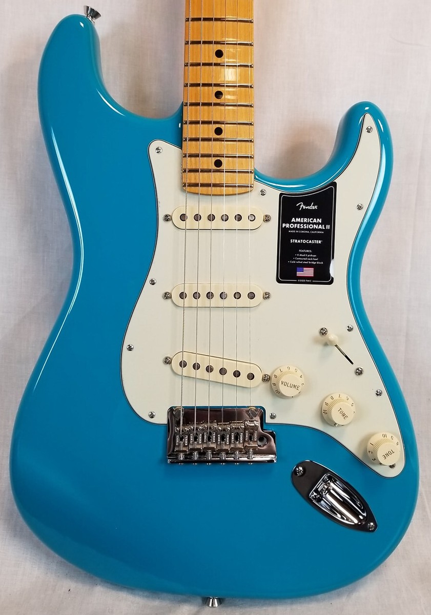 ギター Fender USA American Professional II Stra Fender American Professional II Stratocaster Electric Guitar