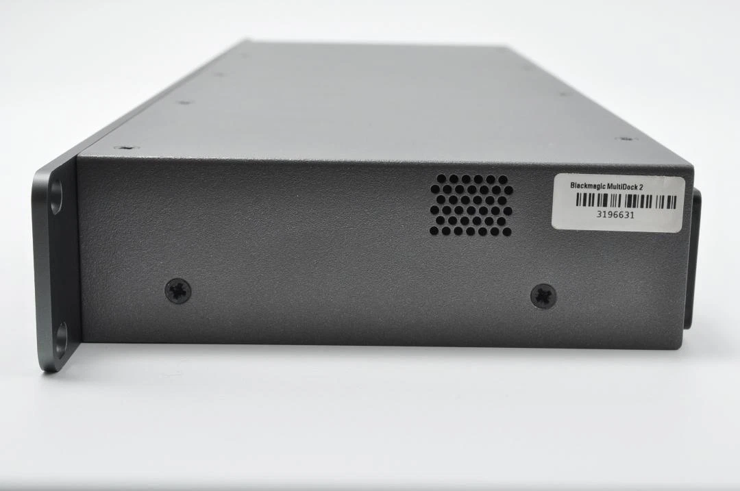Blackmagic Design DISKMDOCK4 MultiDock2 【Near Mint】by Courier