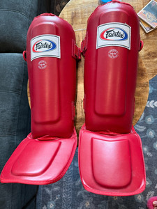 Fairtex Muay Thai Shin Guards, Red XL