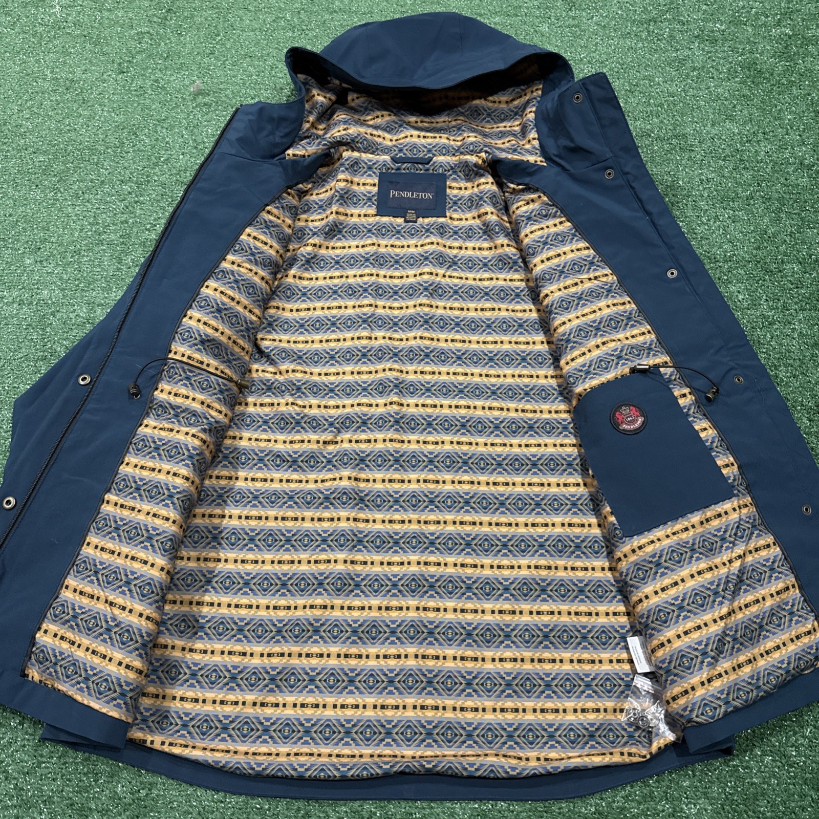 Women’s Pendleton Shell Jacket Hooded Wind & Wate… - image 5