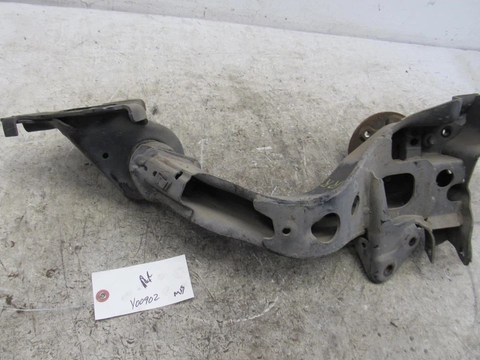 2006 Mini Cooper right passenger REAR suspension spindle knuckle trailing arm RR — 第 4/4 张图片