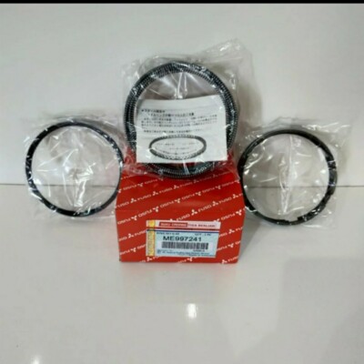 ME997241 Mitsubishi Ring set 050 ME997241, New Genuine OEM Part