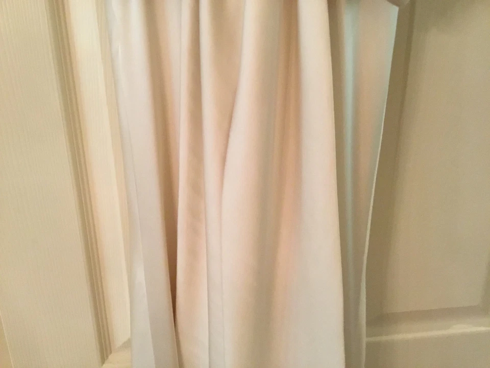 Vestido Nicole Miller Offwhite Tamanho 0 Pago $1200 ABSOLUTAMENTE DESLUMBRANTE! - Imagem 4 de 4