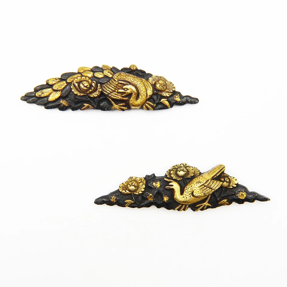 Espada antigua japonesa Shakudo de peonía y pavo real Menuki Katana samurai Foto 3 de 4