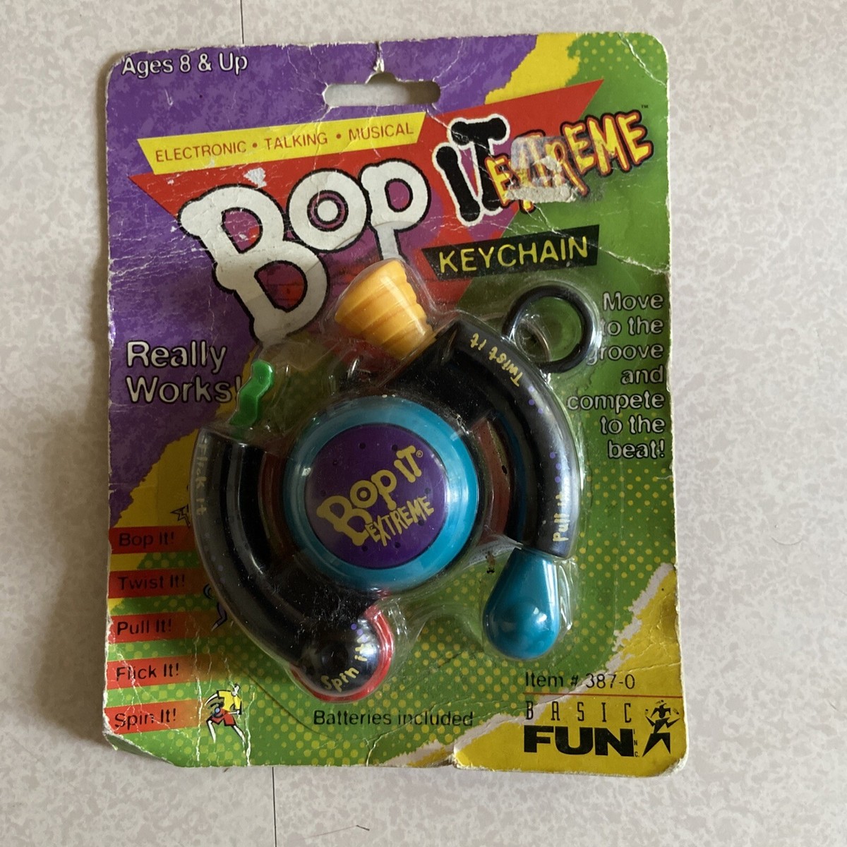 Bop It Extreme Keychain - 2000 Pocket Mini Basic Fun #387-0 Brand