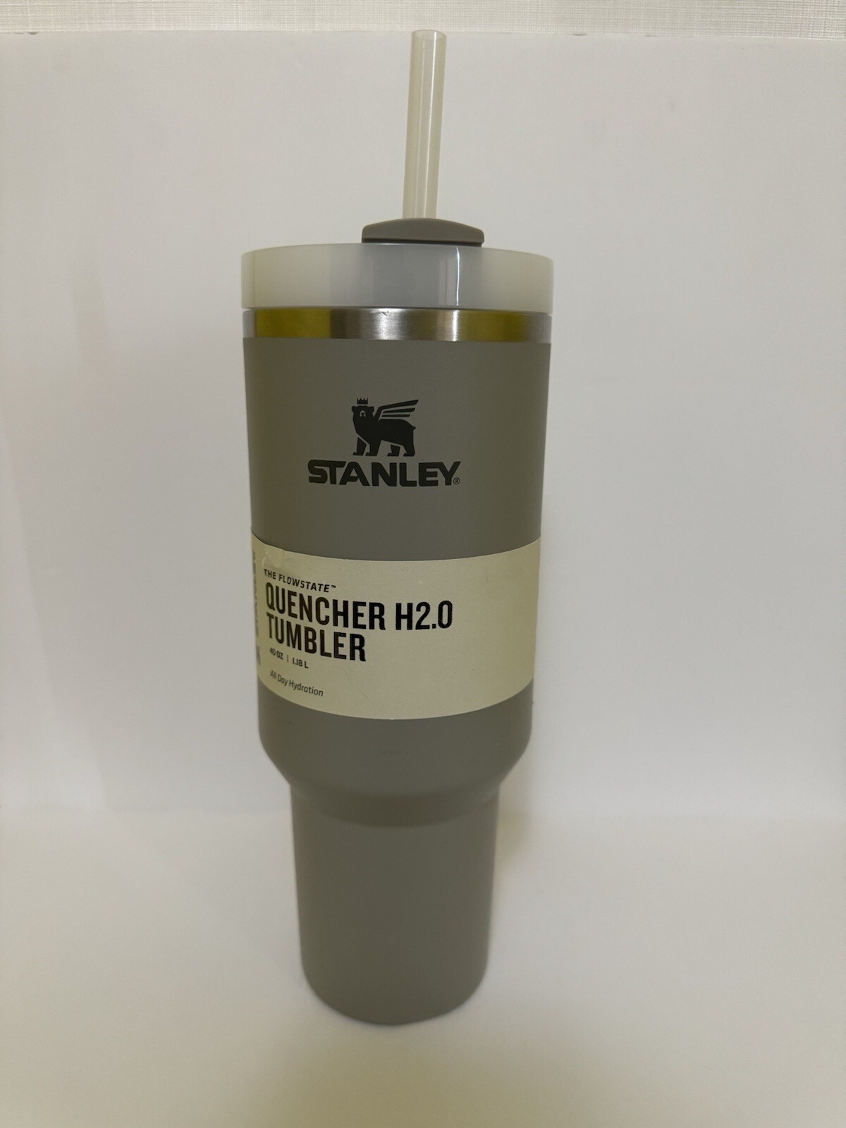 Stanley Quencher H2O FlowState Tumbler in Grey with Broken Handle