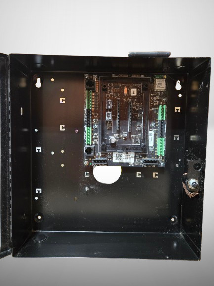 Tyco Kantech KT-2-M 2-Door IP Controller with Metal Cabinet FAST FREE SHIPPING a