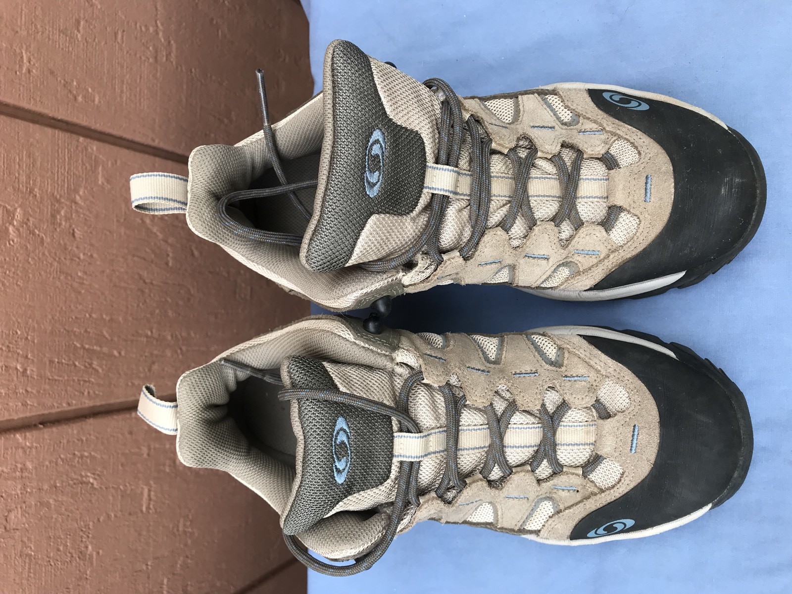 Stivali da trekking Salomon Solaris bassi da donna US 8 EUR 40 in pelle marrone usati in ottime condizioni A4