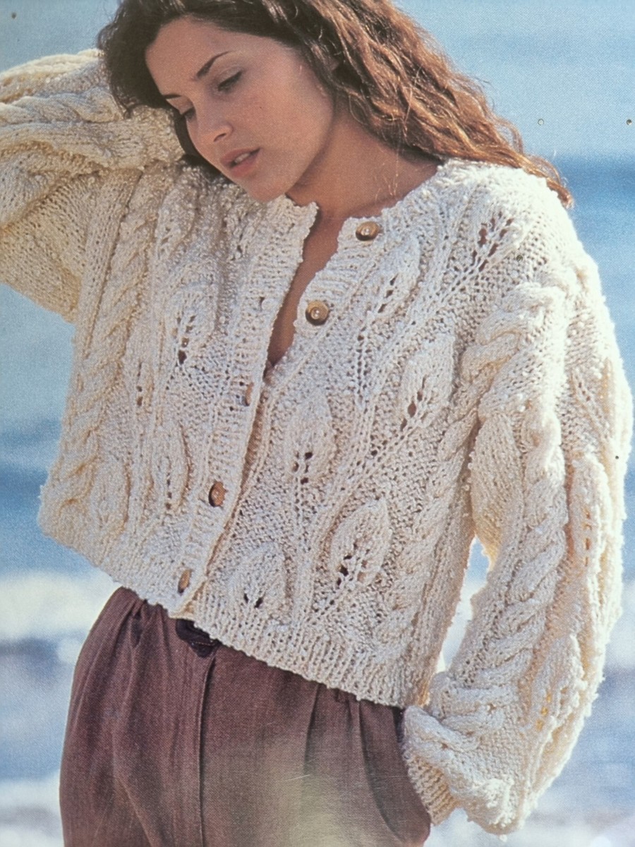 Knitting Pattern Lady's Cropped Cardigan Iceberg Chunky 30-38