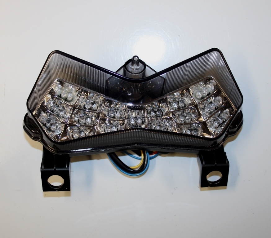 Feu LED clignotants intégré pour rouler de nuit en Kawasaki Z750 look fumé