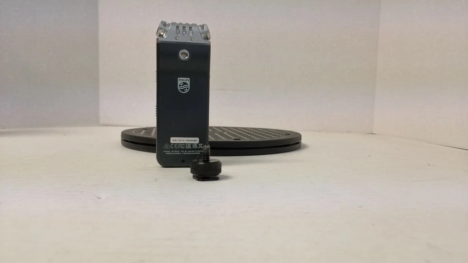 Philips DVT6110 VoiceTracer Digital Voice Recorder - Image 3 of 4