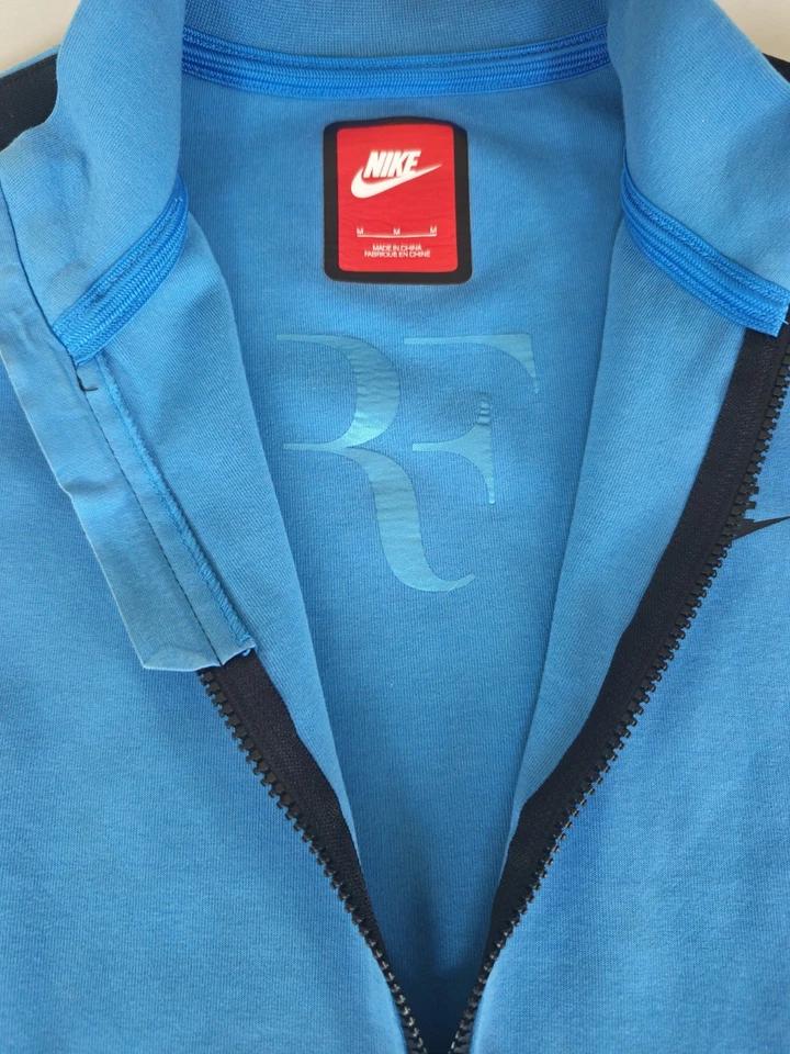 Nike Tech Fleece, foto 3 di 5