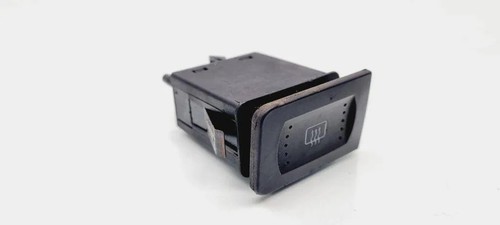 VW GOLF III 1H1 Schalter für Heckscheibenheizung 1J0959621C 1.90 31073588