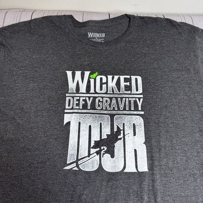 Wicked Defy Gravity 2023 Tour Graphic T Shirt Size XXL Wizard Of Oz Gray