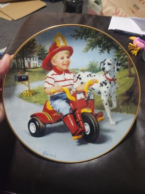 Kinder der Woche ''Donnerstagskind'' Teller Danbury neuwertig 21 cm Deko..