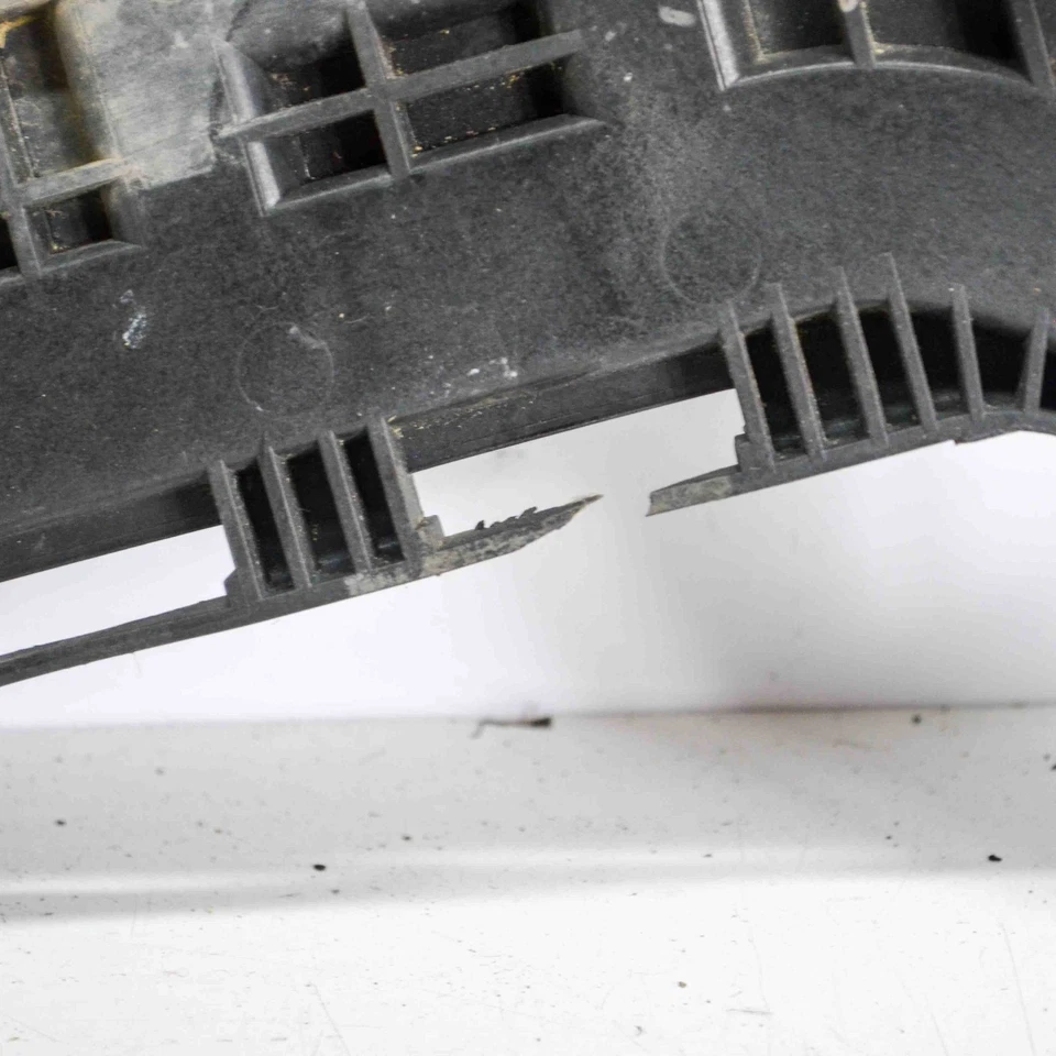 VW GOLF VI Variant AJ5 Batería Almohadilla 1KM915333 1.4 Gasolina 90kw 2010 3791528 - Imagen 3 de 4