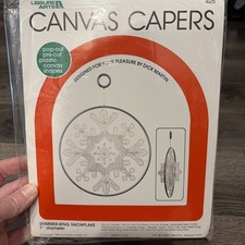 New Leisure Arts Plastic Canvas Capers Kit 426 Christmas Ornament Snowflake