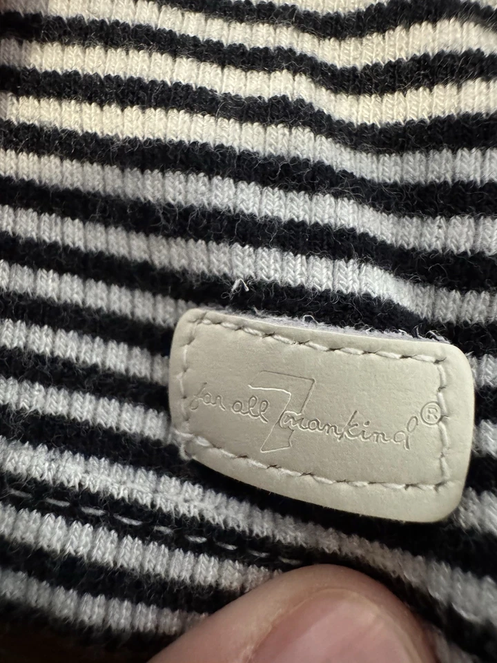 Mameluco 7 para toda la humanidad bebés niñas 3-6 meses rayas negro blanco volantes SnapUp Foto 2 de 4